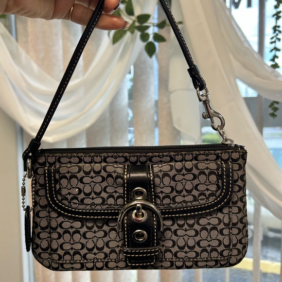 Coach Black and Gray Patterned Wristlet - Picture 1 of 8